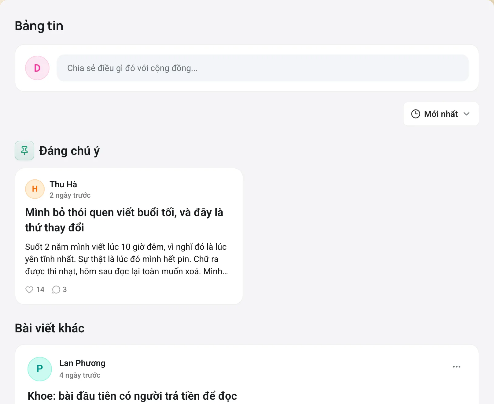 Bảng tin với ô soạn bài, ô sắp xếp và các bài viết